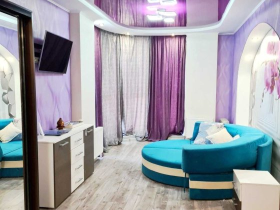 Продажа 2к с качественным ремонтом Чорноморськ