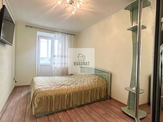 Продам 3-х кімнатну квартиру з меблями та технікою Кам'янець-Подільський