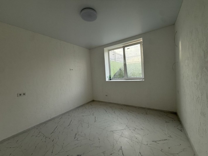 Продаж студія з ремонтом - фото 1