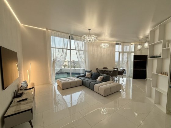 Пентхаус з дизайнерським ремонтом. ЖК На Прорізній Гостомель