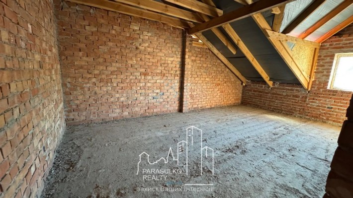 Продам 1-о кімнатну квартиру в історичному районі міста - фото 1