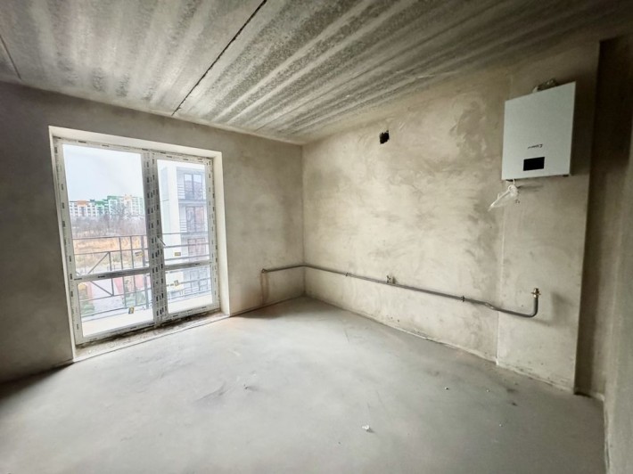 Світла та затишна студія з газом та балконом в ЗДАНОМУ будинку - фото 1