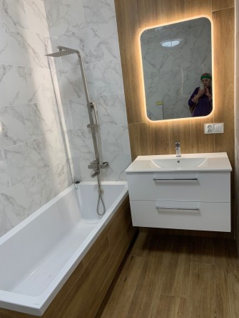 Двокімнатна квартира в центрі міста з Євроремонтом - фото 1