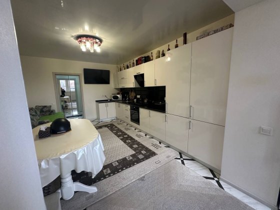 Продам двухкомнатную квартиру Черноморск