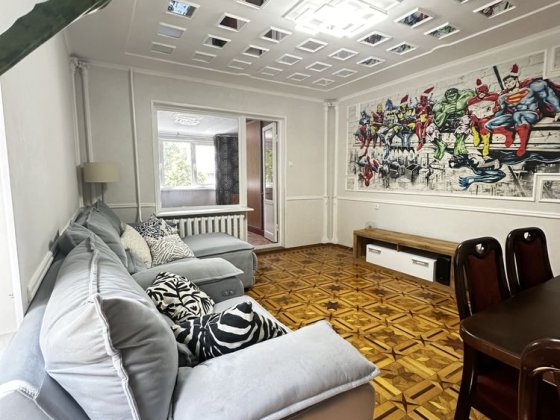 Продается 3-комнатная квартира на 2 этаже в Черноморске Черноморск