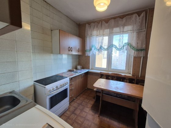 Продам 3кімнатну квартиру  Чорноморськ Черноморск