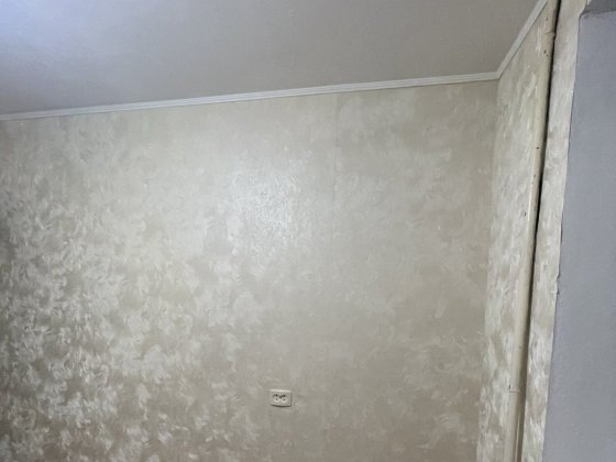 Продам  2х ком.квартиру  1 й этаж .9 ого дома. Черноморск