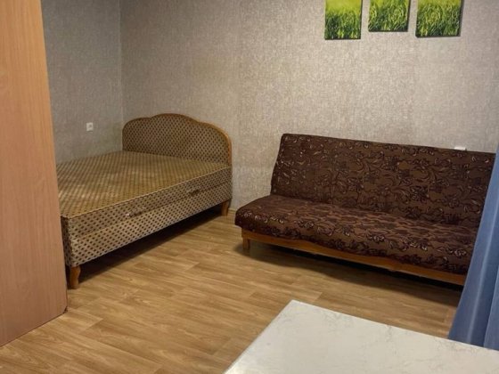 1 кімнатна квартира (гостинка) на низькому поверсі Чорноморськ