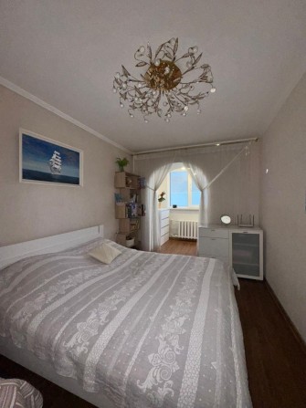 Продам 3к.кв  Чешка центр Черноморска - фото 1