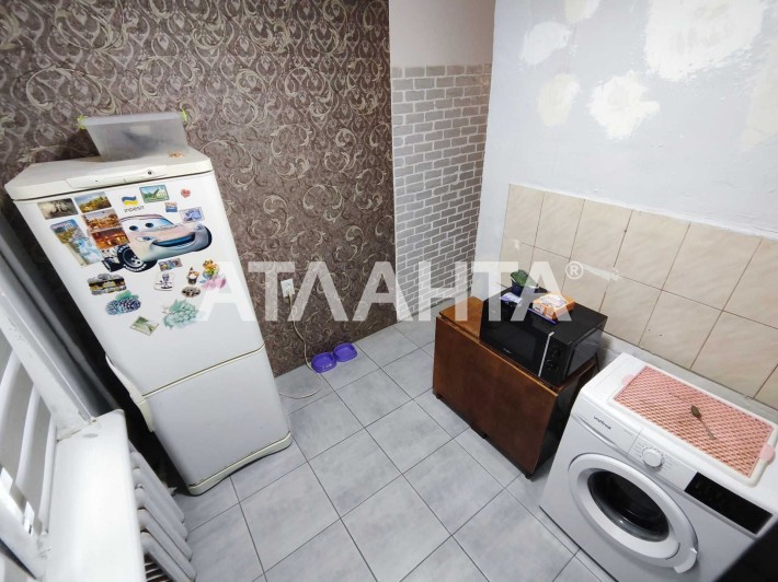 Продается просторная трехкомнатная квартира(чешка) в Черноморске ! - фото 1