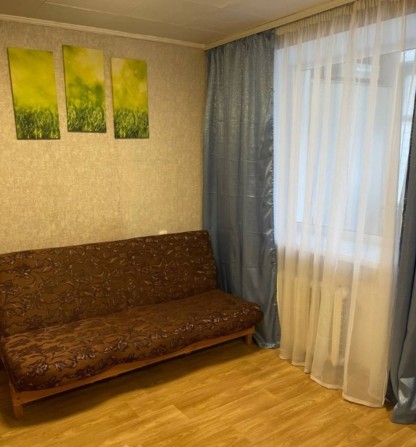 Гостинка студия на 3 этаже - фото 1