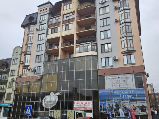 Продаж 2кім квартири 98кв.м з  мансардою 98кв.м/ м.Коломия Коломыя