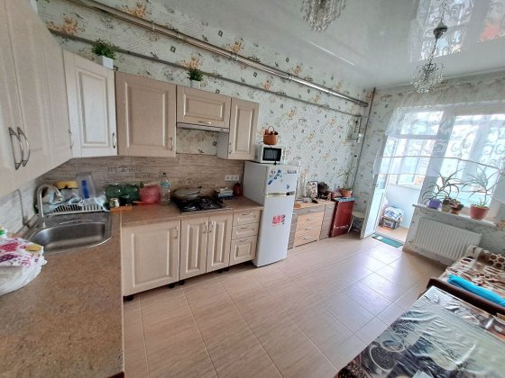 Продам 1кімнатну квартиру Черноморск  Моноліт Черноморск