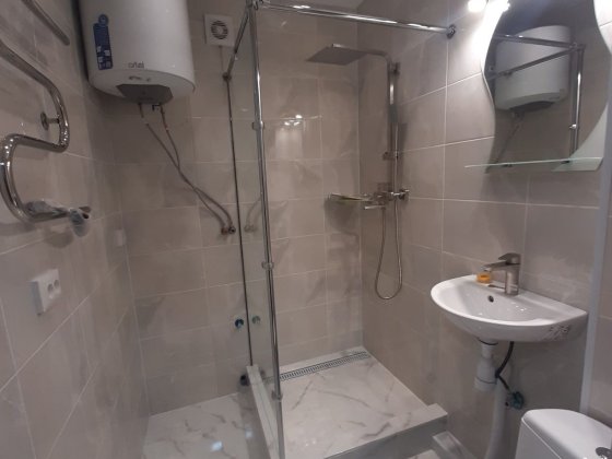 Продам 2-х кімнатну квартиру на Черемушках з ремонтом Коростень