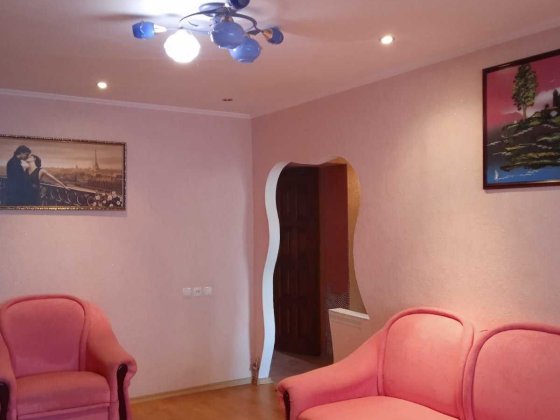 Продам 3 кімнатну квартиру поліпшеної планіровки (Київська) Коростень