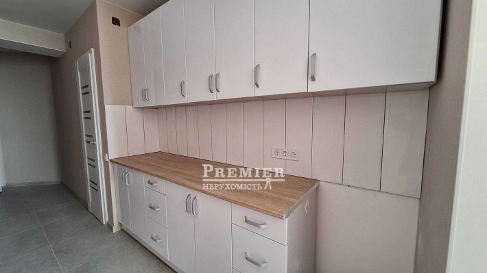 У продажу 2 кімн. квартира в новому цегляному будинку - фото 1