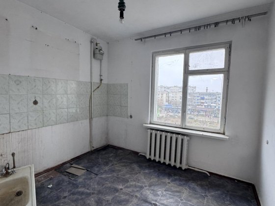 Продається однокімнатна квартира в центрі міста Коростень