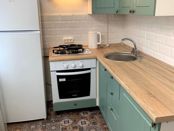 Продам 1ку с ремонтом , мебелью . Район рынка , Авроры Краматорськ