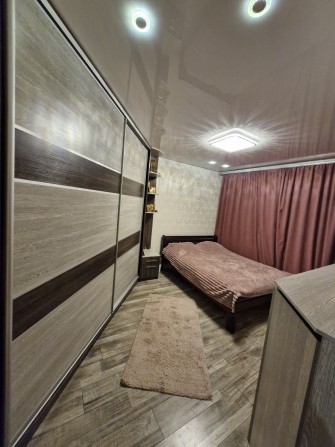 Продам квартиру в центрі м. Берестин Харківська область - фото 1