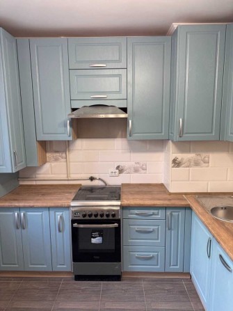 Продам 3-кімнатну квартиру в м. Лозова, 5 мікрорайон - фото 1