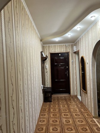 Продам 3-х кімнатну квартиру - фото 1