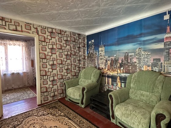 Продается 2х комнатная квартира с мебелью Марганец