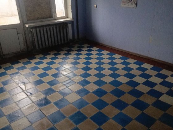 Продается 1но комнатная квартира чешка институт Марганец