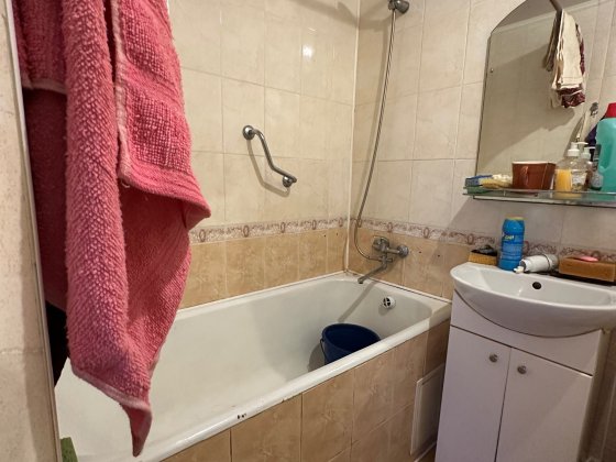 1но комнатная квартира с газовым отоплением Марганець