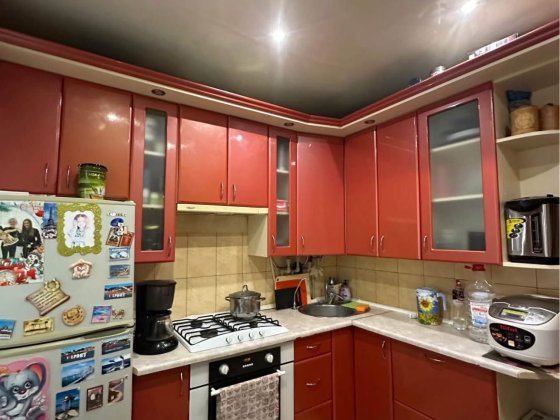 Продается 3х комнатная квартира чешка с мебелью и техникой Марганец