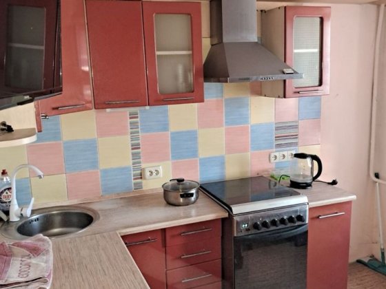 Продам квартиру Лозовая