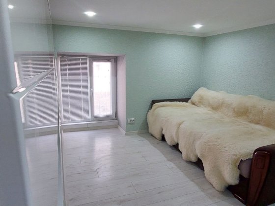 Продам 1-кімнатну квартиру. Вул.Київська,8. Могилев-Подольский