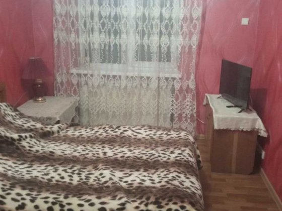 Продам трикімнатну квартиру Мерефа