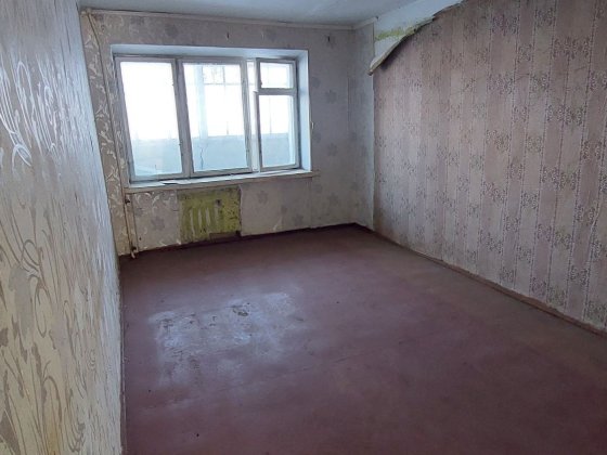 Продам 3-кімнатну квартиру. Комерція. Вул.Стависька,26. Могилев-Подольский