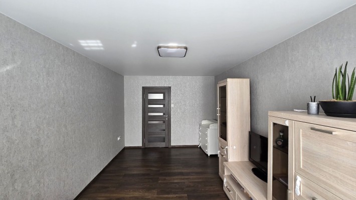 2-х кімнатна квартира з автономним опаленням - фото 1