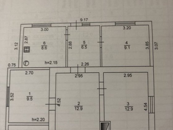 Продам квартиру в чотирьох квартирному будинку Миргород