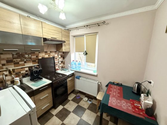 Продаж 1к Дост 3 поверх Мукачеве