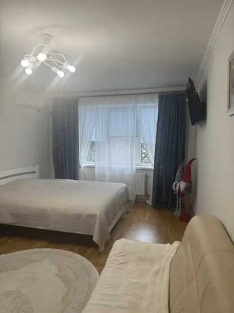 Продається 3 х кімнатна квартира - фото 1