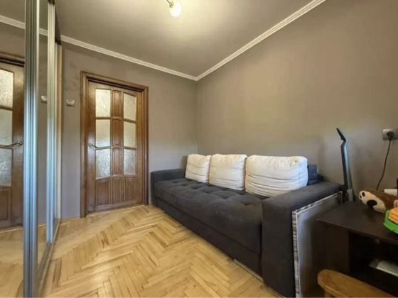 Продаж 3 кімнатноі квартири Мукачево