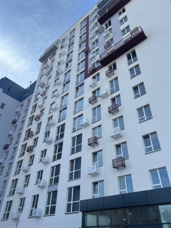 Готова 2-кімнатна квартира поруч з центром в Рівному - фото 1