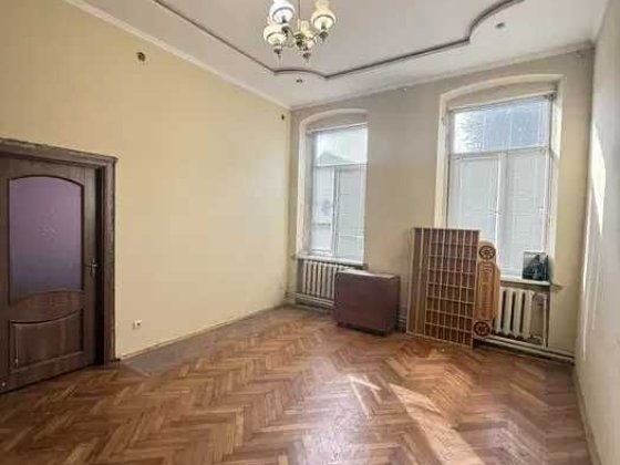 Продаж 3 кімнатноі квартири на Я. Мудрого Мукачево