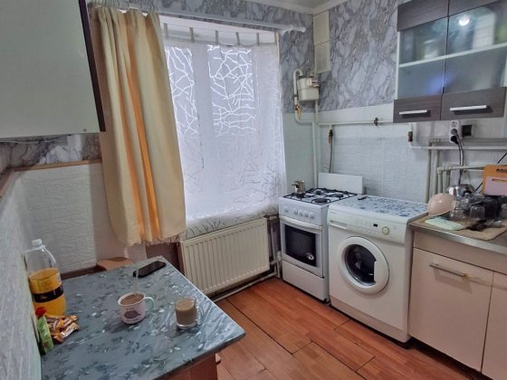 Продається трикімнатна квартира Мукачево