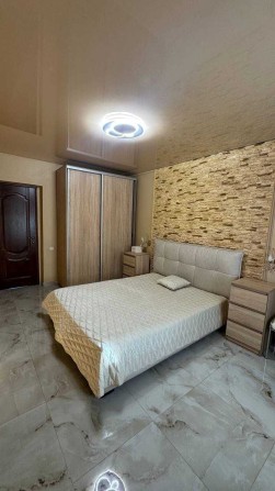 Продаж стильної 3-кімнатної квартири в Мукачеві, м-рн Росвигово. - фото 1