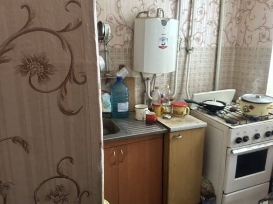 Продам 1 комнатную квартиру в городе . Самар