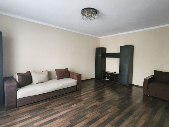 Продам 1к.квартиру м.Обухів Обухів