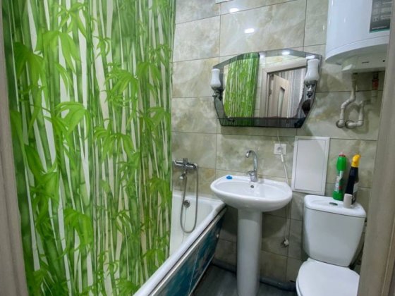 Продам квартиру.2й поверх.Не кутова. Самар