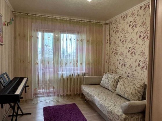 Срочно продам 4-ком. квартиру + капитальный гараж у дома в подарок! Самар