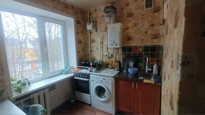 Продам 3-х кімнатну квартиру в Павлограді - фото 1