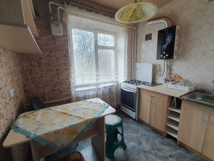 Продам 2 квартиру в центрі - фото 1