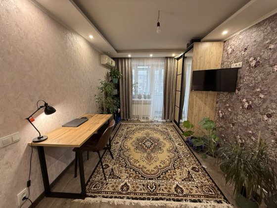 1 кімнатна квартира з ремонтом ЦЕНТР Павлоград