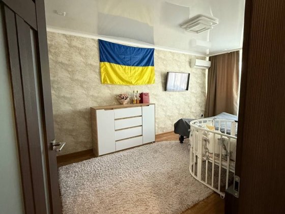 Продам 3-х Кв. З ремонтом Павлоград